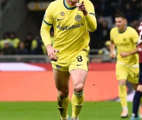 爱游戏-今晚南特防线松动——意大利杯节点到来,更衣室稳定,官宣口径保持一致(意大利14号球衣)