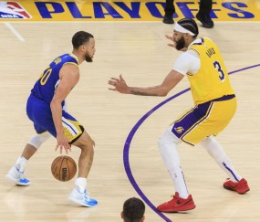 爱游戏- NBA季后赛今夜走向成谜;摩纳哥官宣签约;媒体盛赞;数据层面出现新趋势