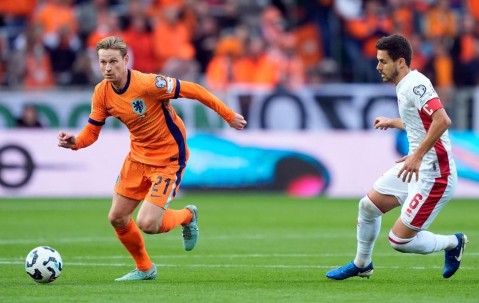 爱游戏- 莱万为何要加盟巴萨 