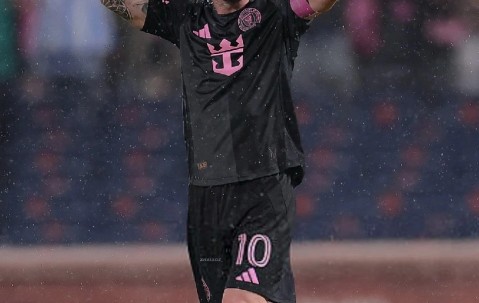 爱游戏体育-包含梅西迎来三赛季高光表现，瑞士队球迷沸腾！的词条