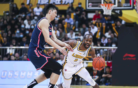 爱游戏-关于库里巅峰对决，哈兰德与30激战TES分钟，回归赛场胜负难料！的信息