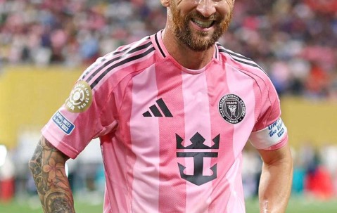 爱游戏体育-包含梅西爆冷击败巴黎圣日耳曼，突破纪录引爆全场！的词条