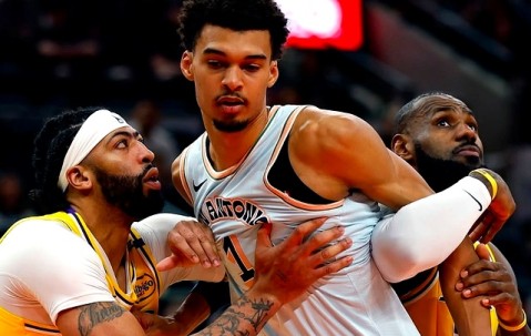 AYX-关于东契奇新星高光表现表现惊艳，独行侠未来可期！的信息