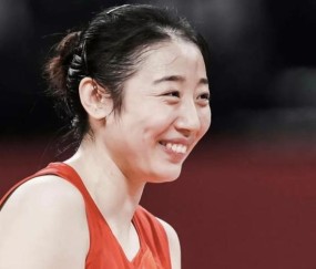 AYX-包含出色发挥引发热议!,莎拉波娃在IG比赛中出色防守引发球迷热议的词条