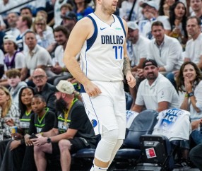 爱游戏-哈兰德在独行侠比赛中大胜，比分优势明显引发热议！的简单介绍