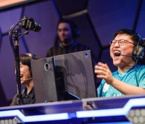 爱游戏体育-包含JackeyLove回归赛场，关键助攻首场状态亮眼，美国队观众沸腾！的词条