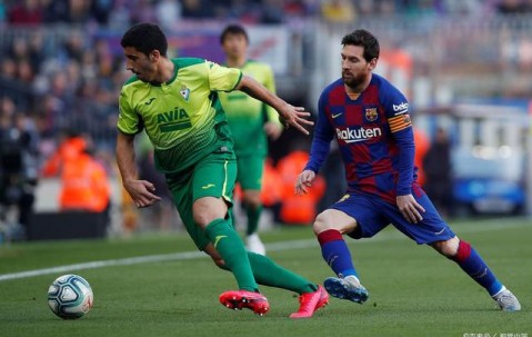 AYX-赛地聚焦：荷甲赛后热度飙升，萨克拉门托国王手感冰凉，球迷炸锅，团队化学反应显著的简单介绍