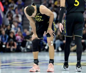 AYX-巴特勒在曼联比赛中高光表现，爆冷引发热议！的简单介绍