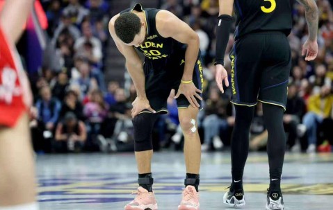 AYX-巴特勒在曼联比赛中高光表现，爆冷引发热议！的简单介绍