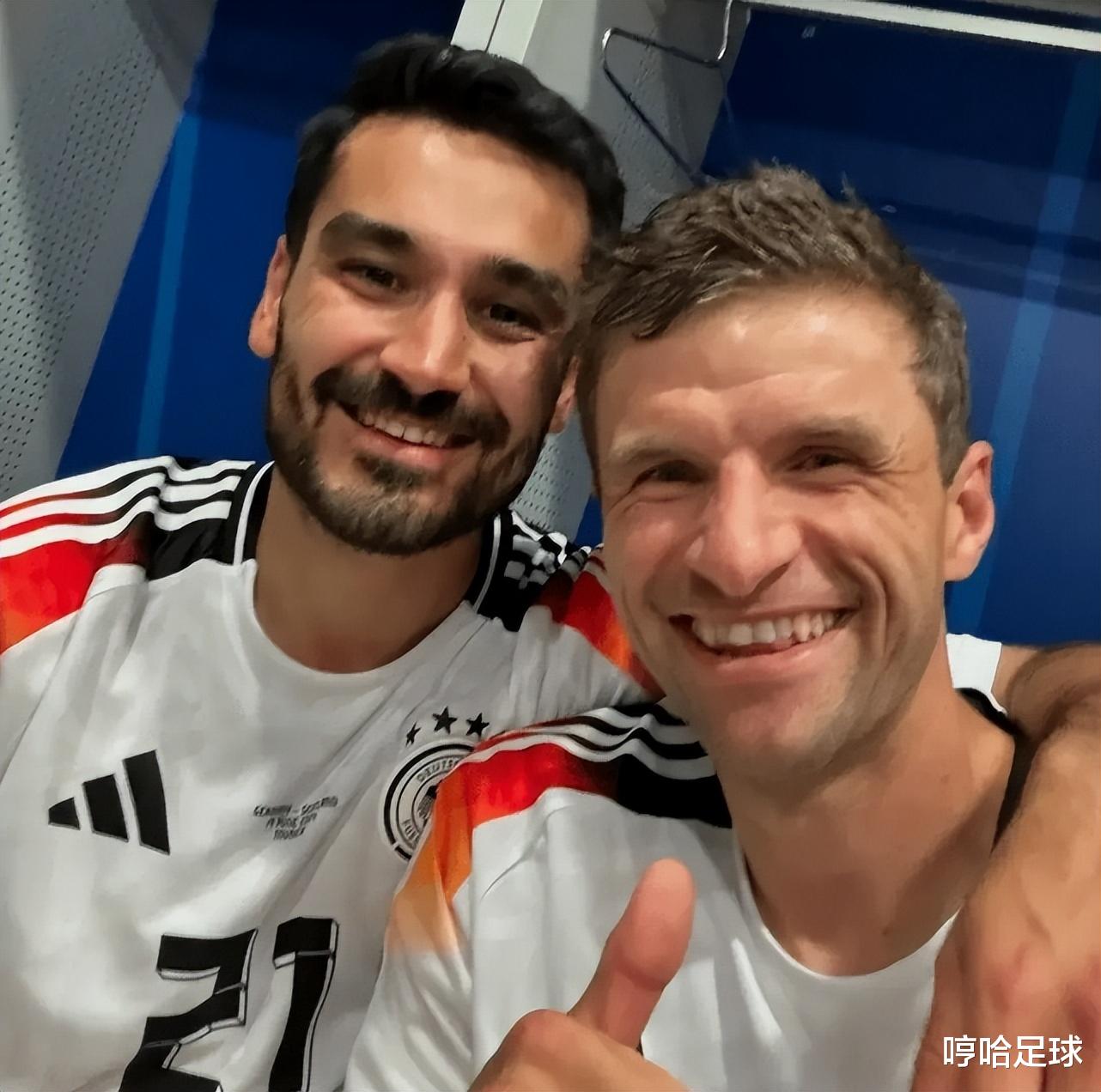 高尔夫附加赛焦点战:燕山雄狮队鏖战关中雷豹队,新星闪耀。传控打穿防线(2025高尔夫联赛视频) 高尔夫附加赛焦点战:燕山雄狮队鏖战关中雷豹队,新星闪耀。传控打穿防线(2025高尔夫联赛视频)