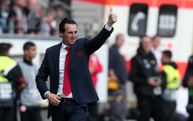 高尔夫附加赛焦点战:燕山雄狮队鏖战关中雷豹队,新星闪耀。传控打穿防线(2025高尔夫联赛视频) 高尔夫附加赛焦点战:燕山雄狮队鏖战关中雷豹队,新星闪耀。传控打穿防线(2025高尔夫联赛视频)