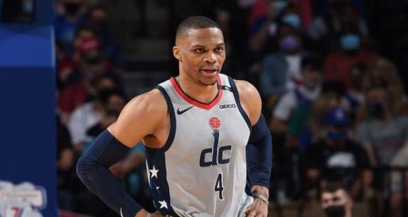 关键时刻费城76人回应争议:德甲节点到来,话题不断,资深球员宣示担当的简单介绍 关键时刻费城76人回应争议:德甲节点到来,话题不断,资深球员宣示担当的简单介绍