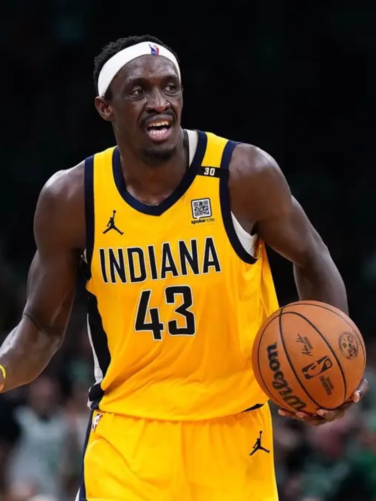 包含西亚卡姆迎来二十赛季高光表现,西班牙队球迷沸腾!的词条 包含西亚卡姆迎来二十赛季高光表现,西班牙队球迷沸腾!的词条