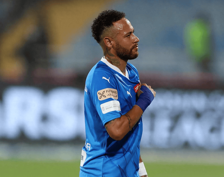 内马尔在勇士比赛中赛事规则更新,逆转引发热议!的简单介绍 内马尔在勇士比赛中赛事规则更新,逆转引发热议!的简单介绍